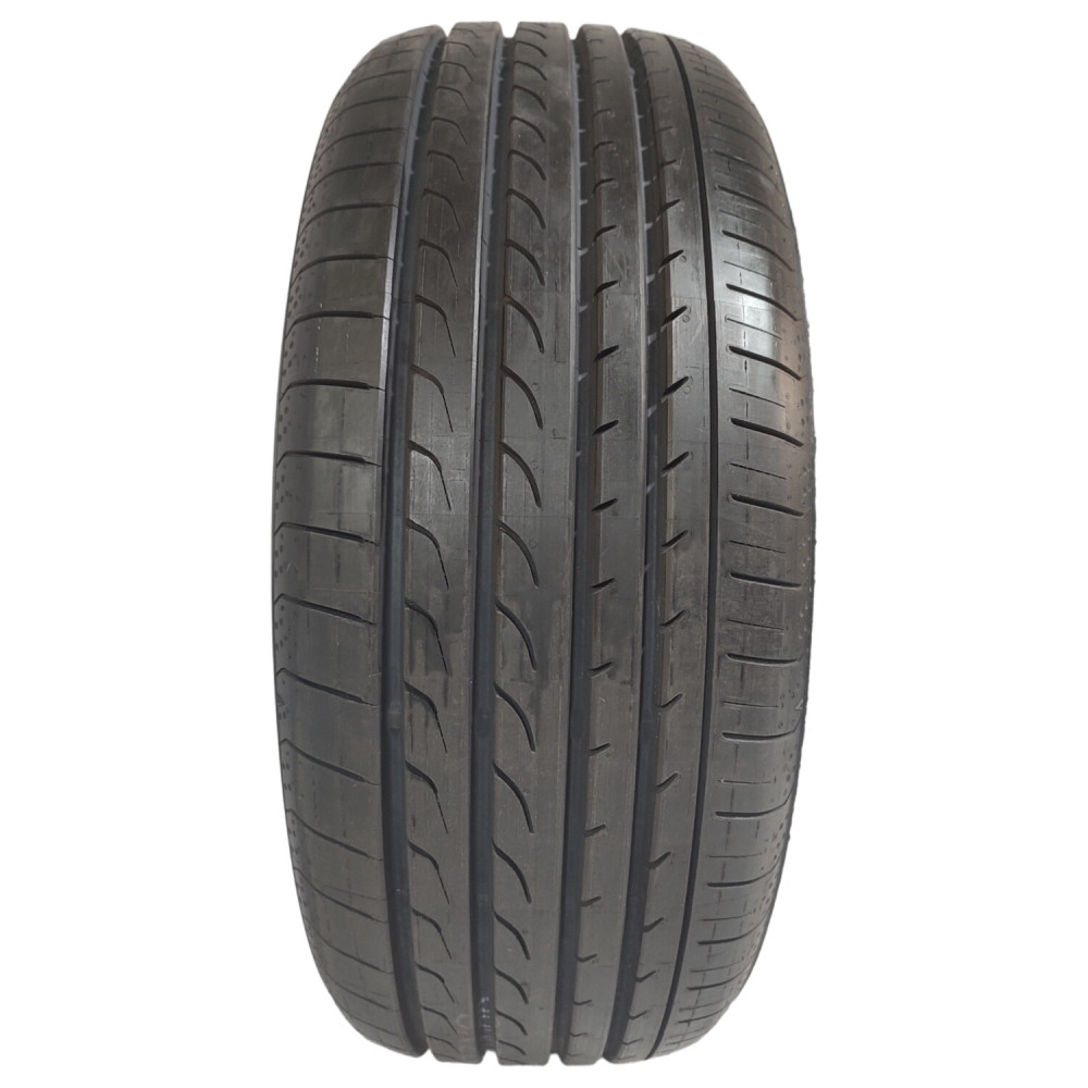 245/45 R19 [98] W RV 02